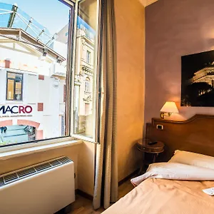 *** Hotel Kent Italy