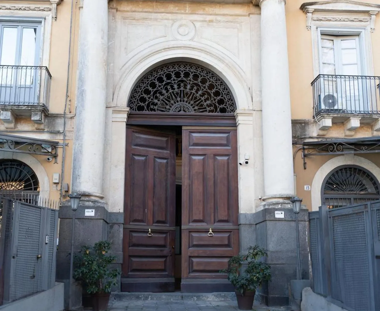 B&B Palazzo Fischetti Катания 0*,  Италия